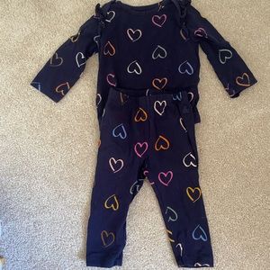 Baby Gap heart set. Includes pants and long sleeve bodysuit. Size 6-12 months.